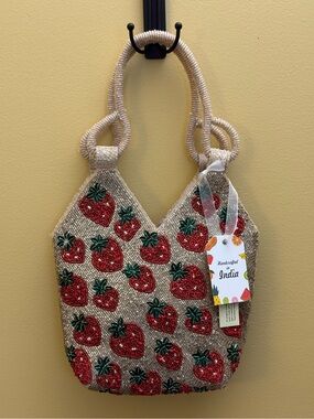 Handcrafted in India Strawberry Beaded Tote Bag. Cream & Red. NWT. TikTok viral